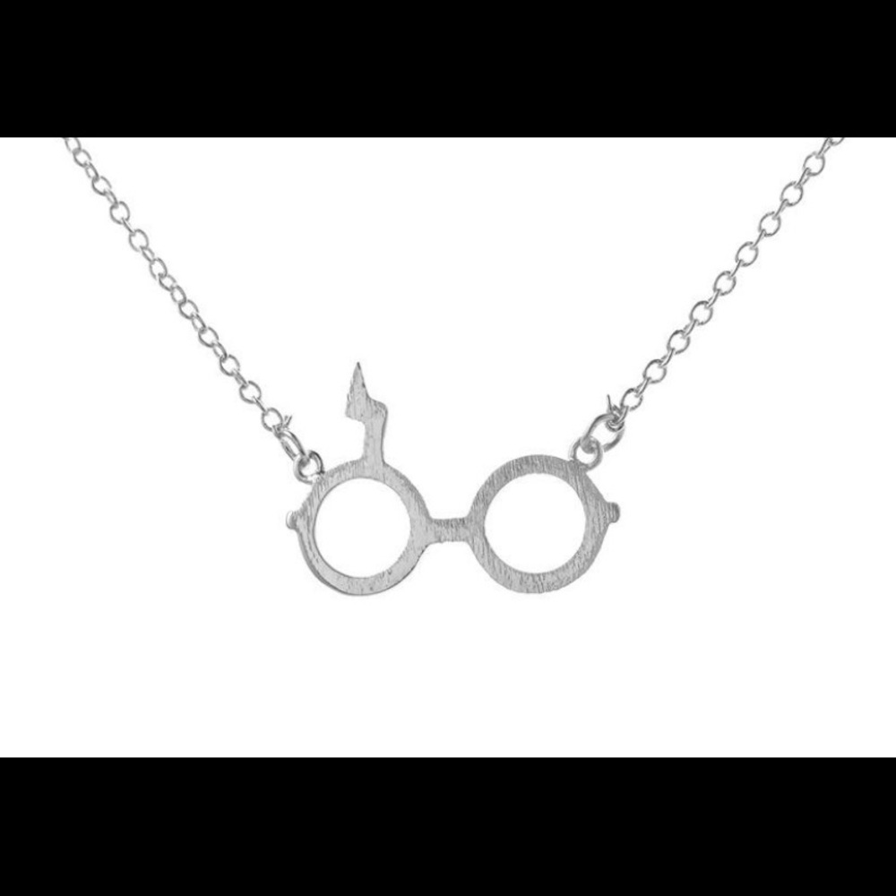 🧨Harry Potter Glasses Necklace (SEND ANY OFFER‼️) 🧨